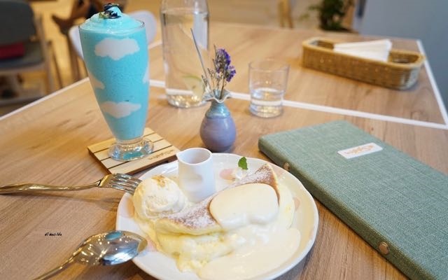 台中美食「Woosa 屋莎鬆餅屋(大遠百店)」Blog遊記的精采圖片